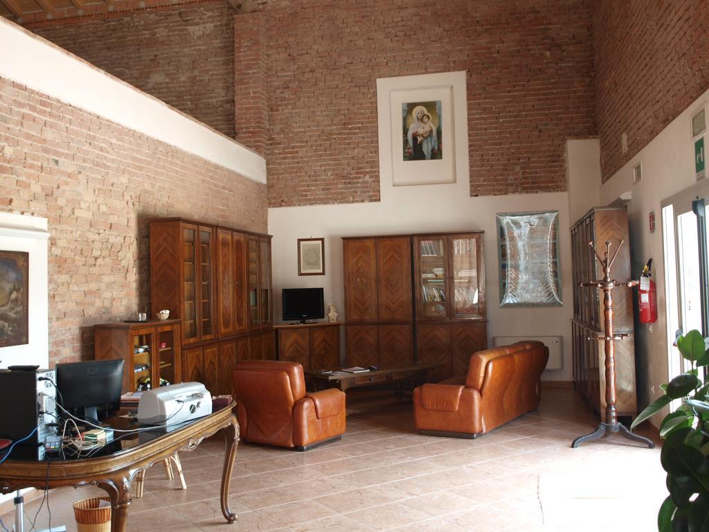 Hostel La Cascina Del Sole Rivarolo del Re ed Uniti Zewnętrze zdjęcie